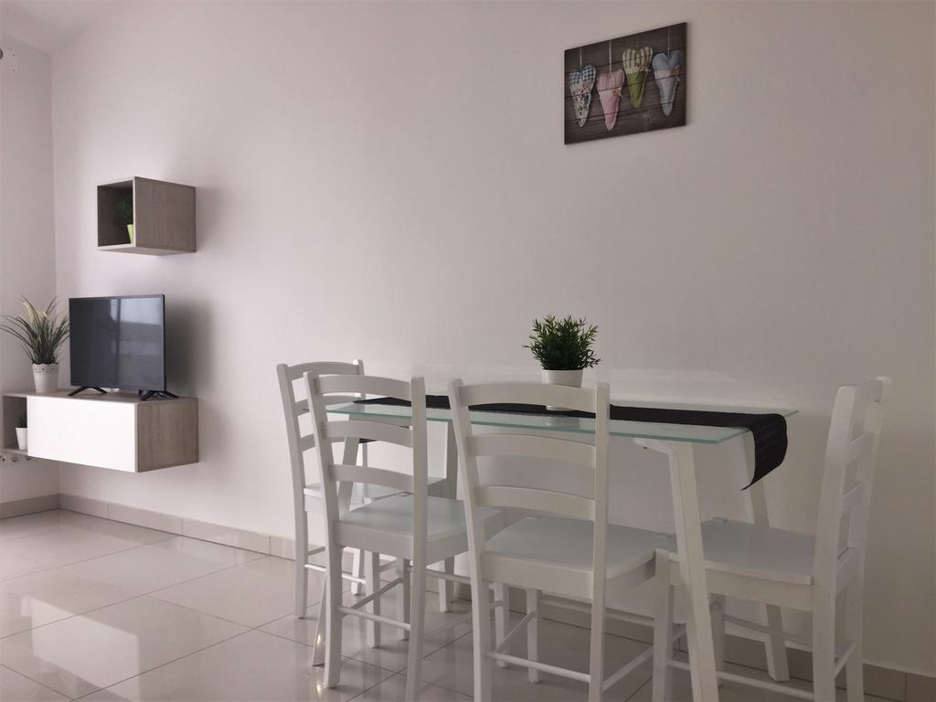 Apartmani Orhideja Rab Town Exterior foto